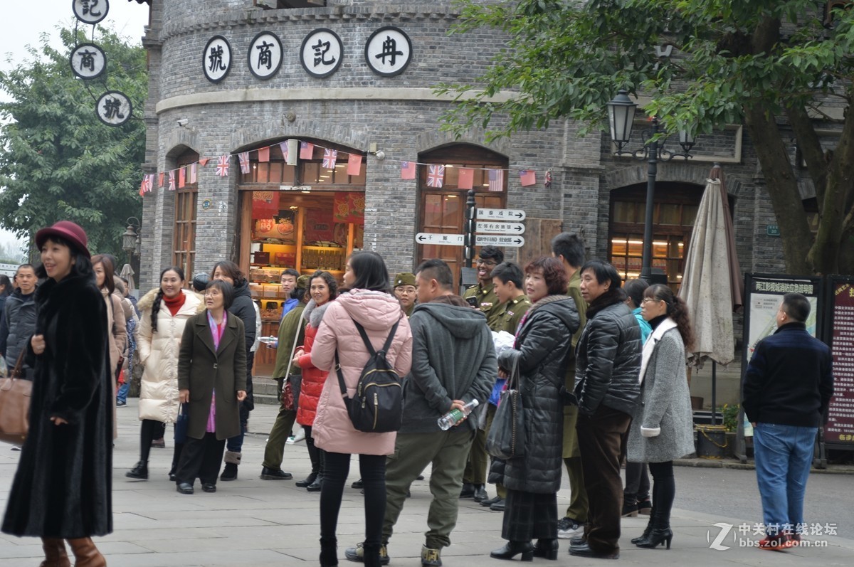 尼康AF 28-80mm f/3.3-5.6G直出