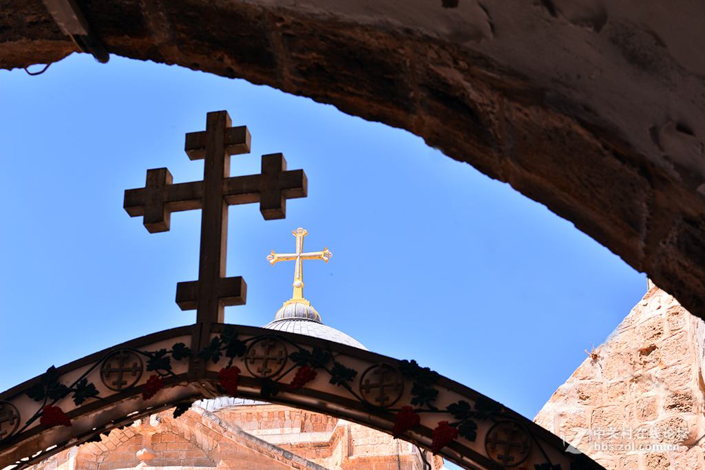 以色列旅游（11）-------耶稣背十字架走过的路（苦路）