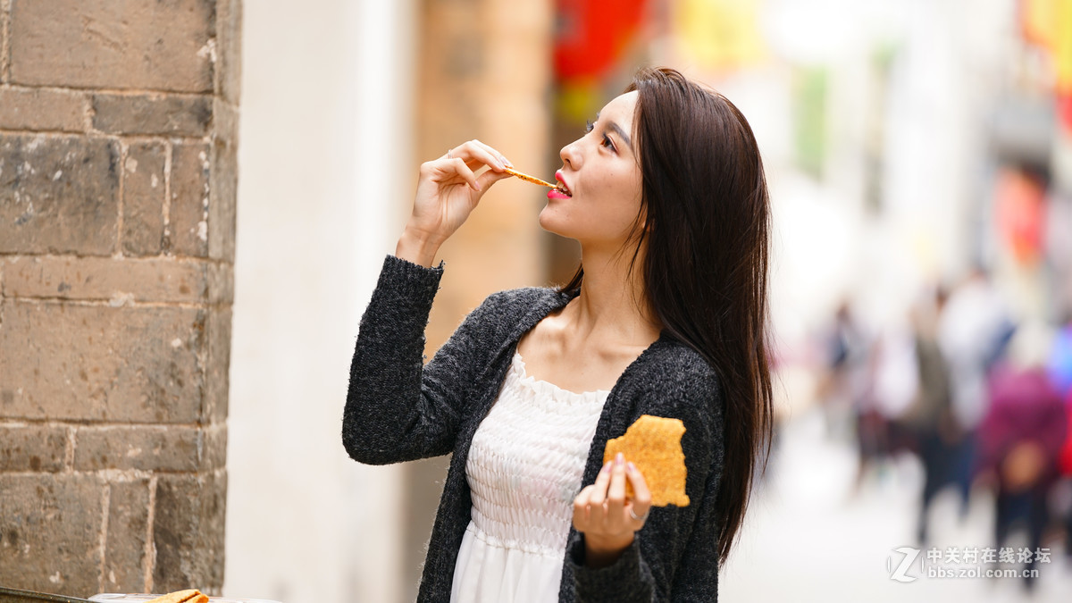 漫川古镇拍安安小魔女