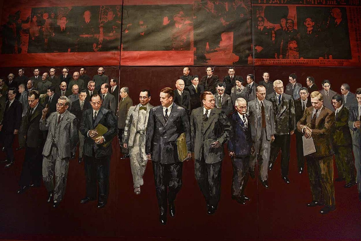 中华艺术宫东京审判巨幅长篇油画实拍下