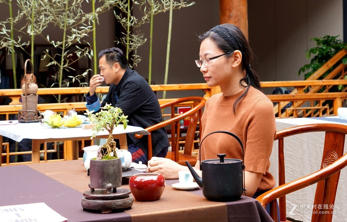 斗茶品器一一来自宝岛台湾的茶艺师