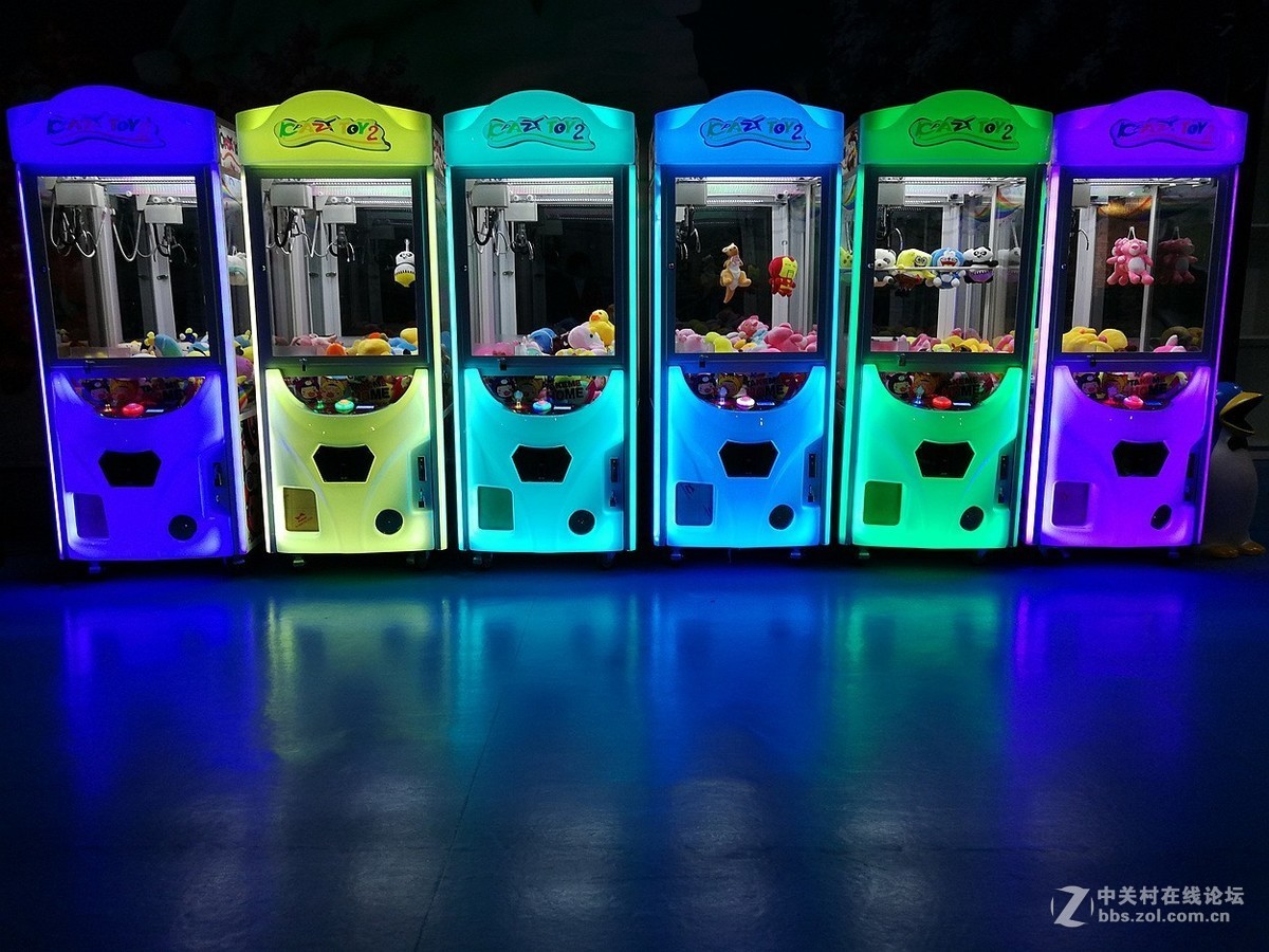 华为P10Plus：《冰雕世界》展馆掠影