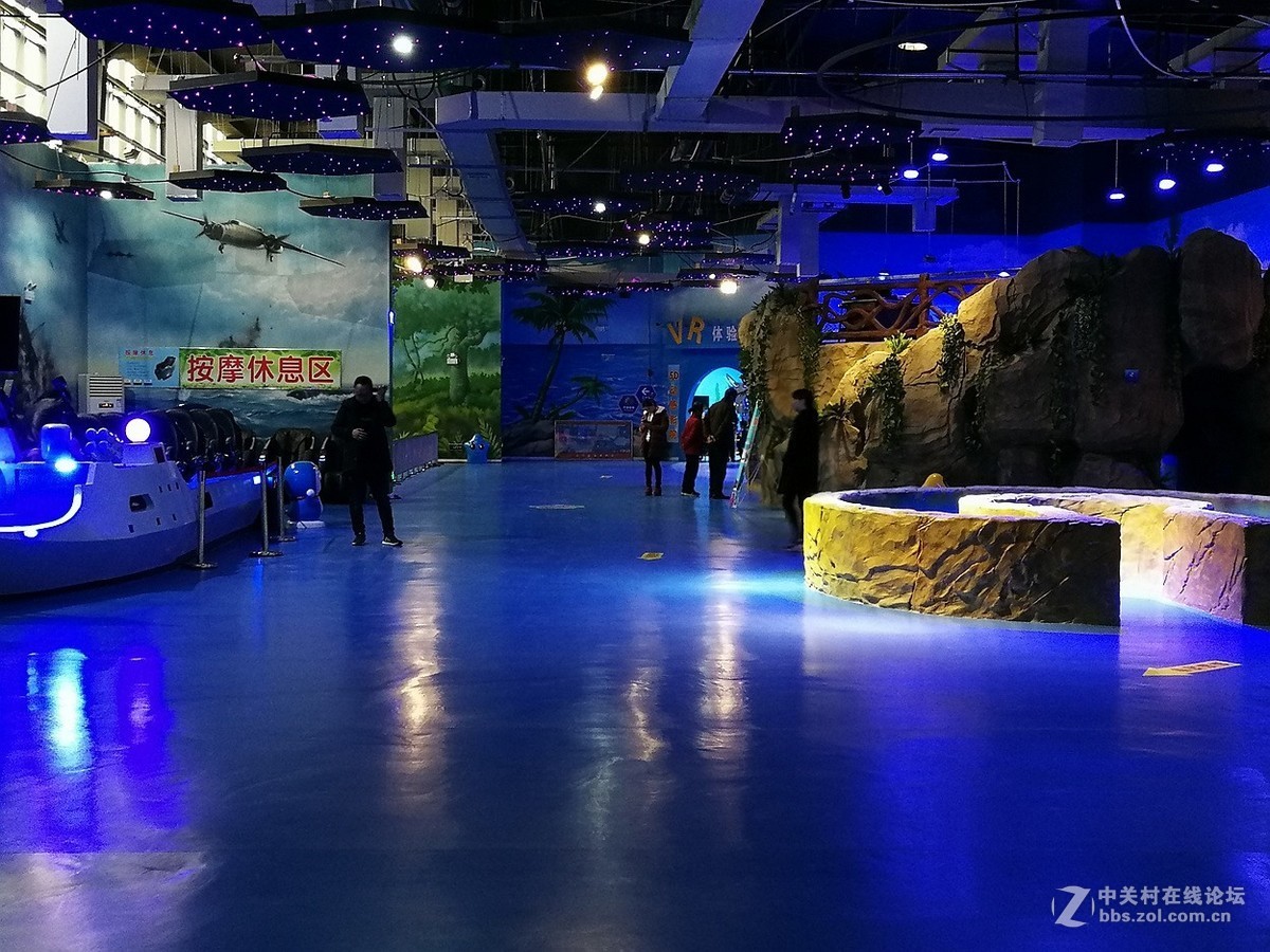 华为P10Plus：《冰雕世界》展馆掠影