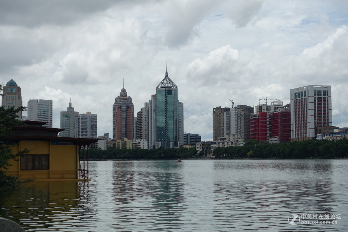 南湖景色