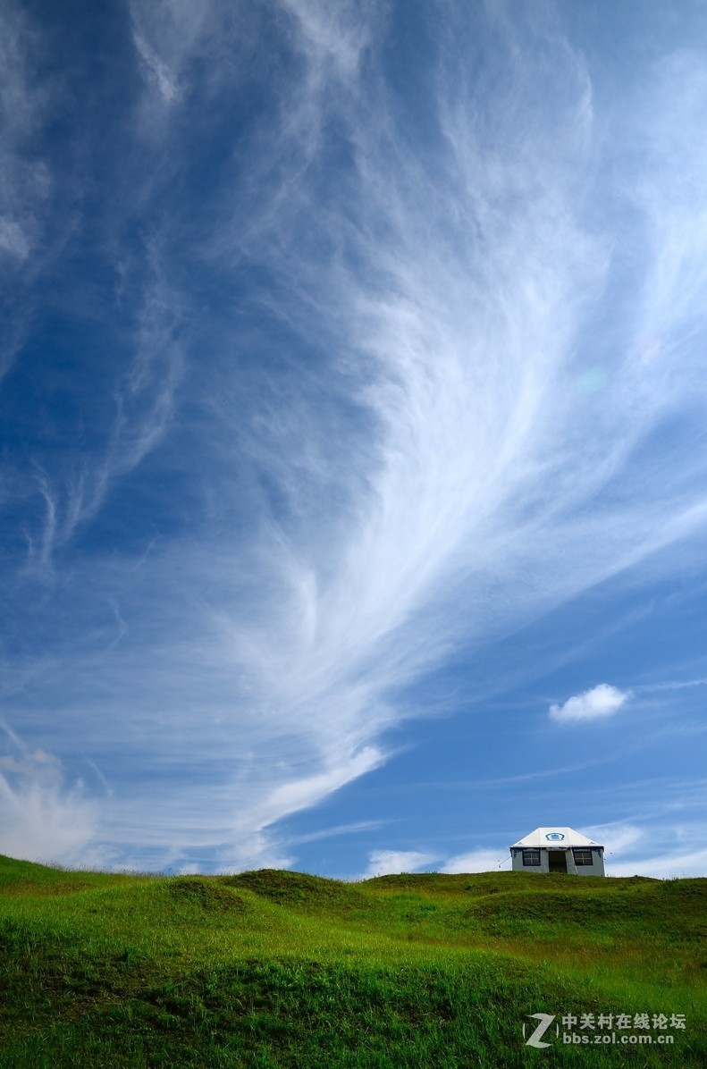 天高气爽风清云淡