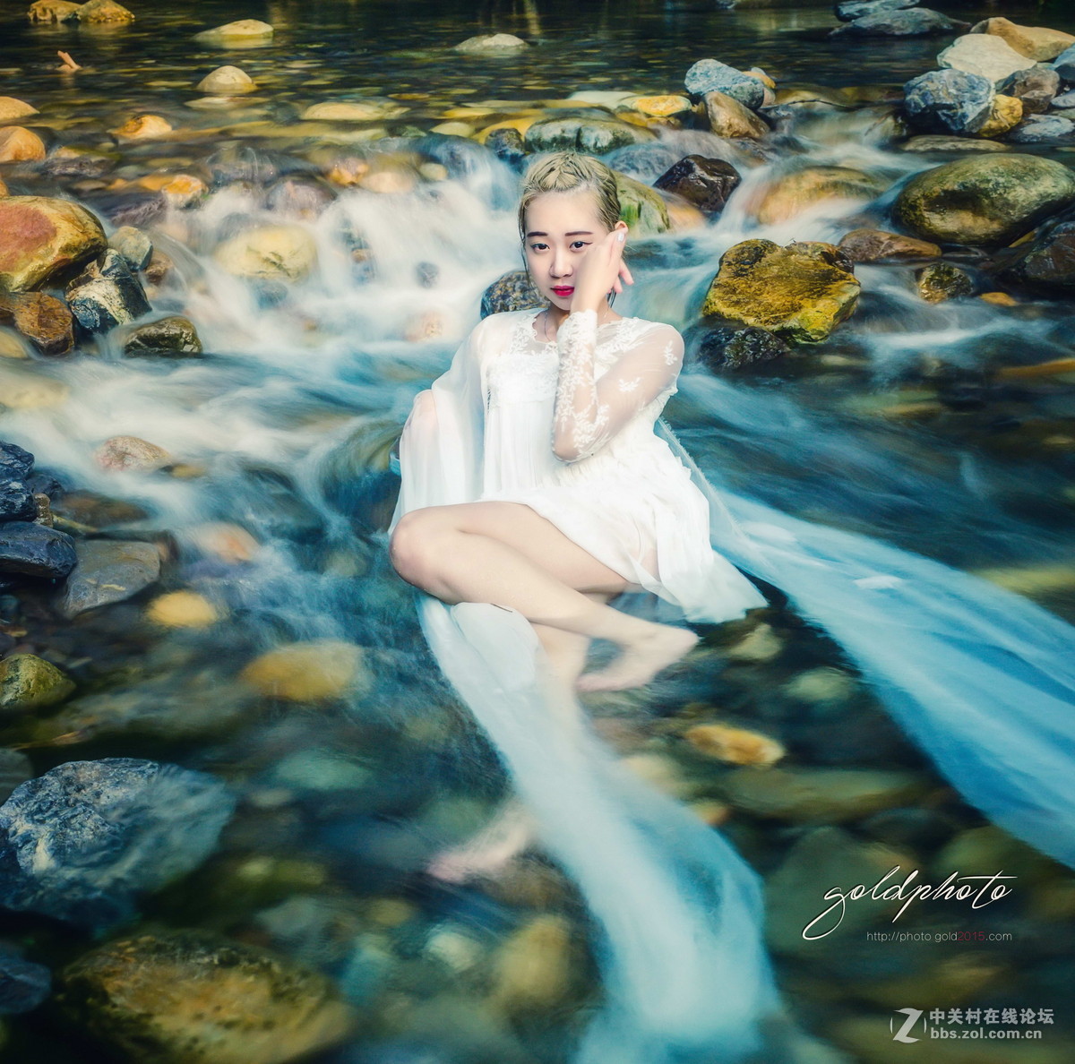 适马50MMF/1.4{慢门之紫云谷...人像}