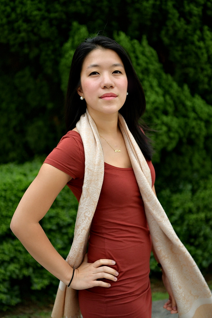 美籍华人女孩依依