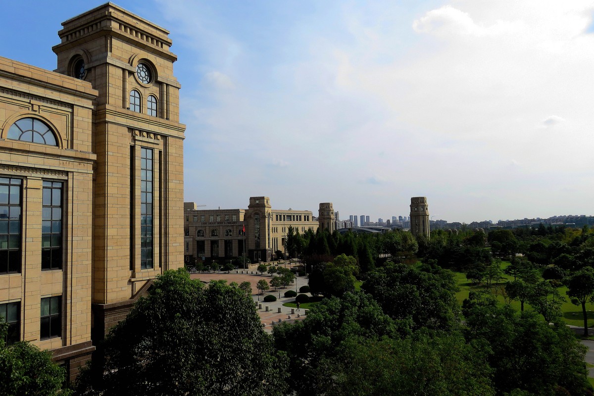 复旦大学建筑掠影