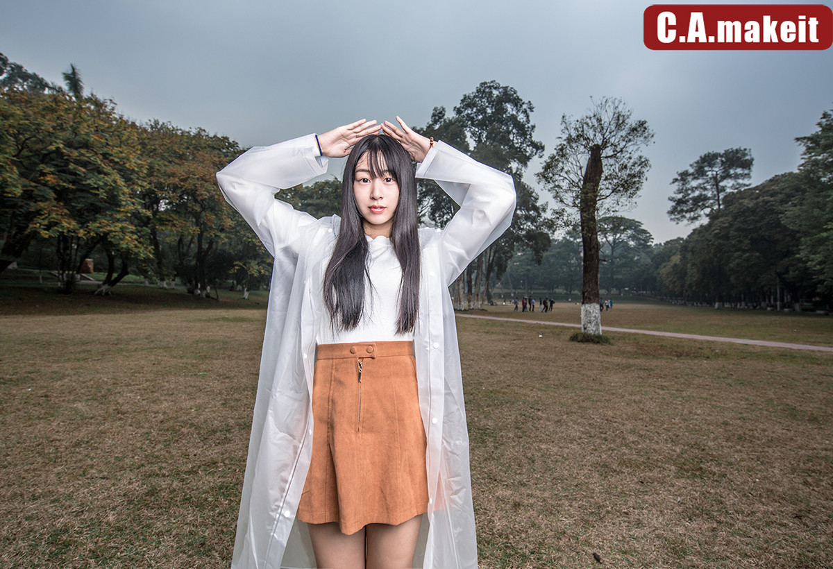 《雨季不再来》——阴雨天广角人像