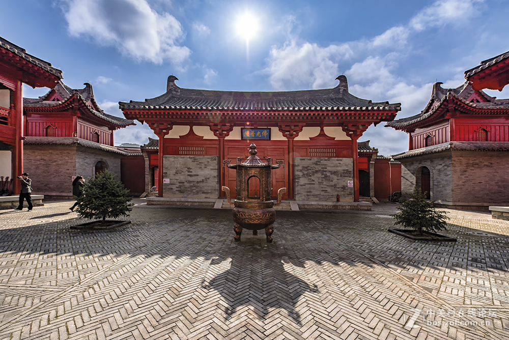 五台山石咀古镇大福源寺