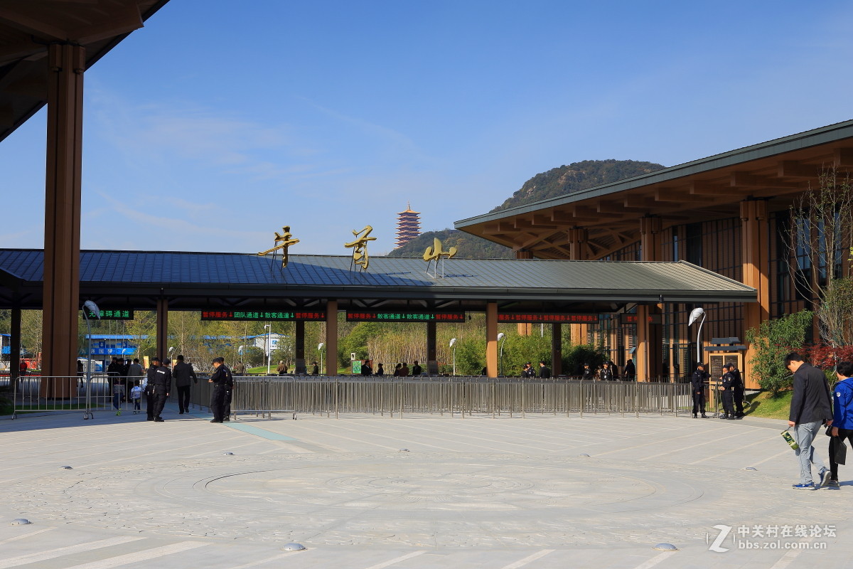 佛光牛首、福泽盛世