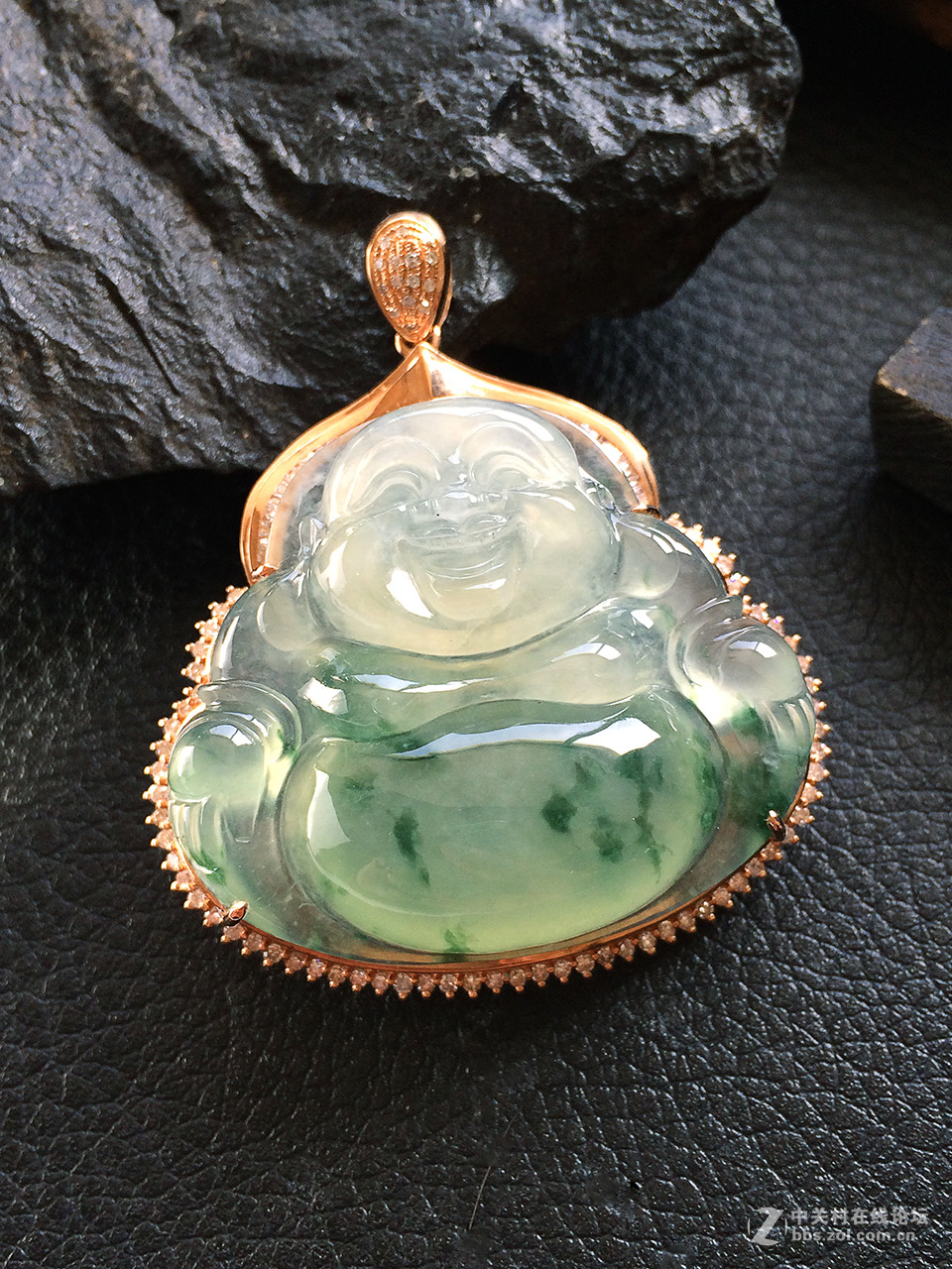 苹果5S 201601015 -翡翠弥勒佛（裸拍）