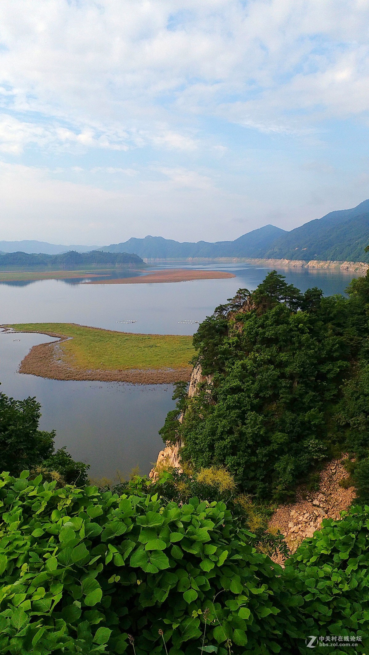 丹东绿江村晴日景