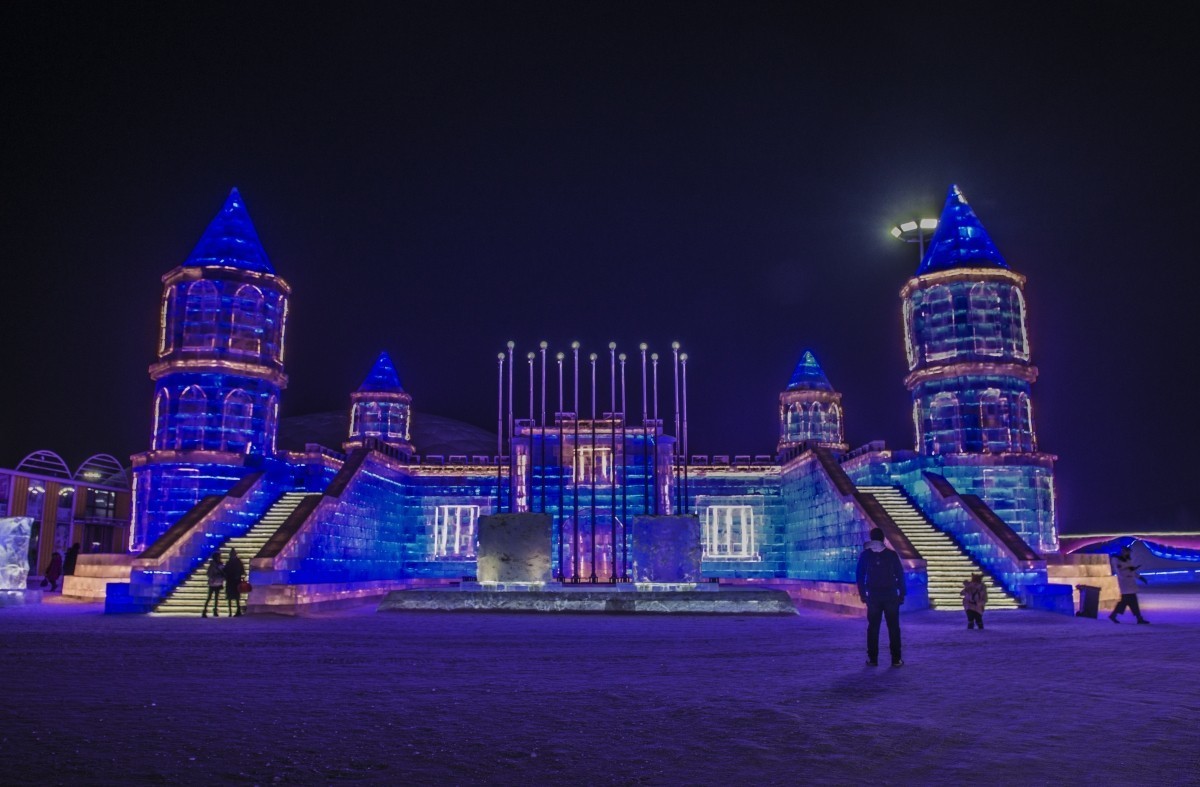 美轮美奂的冰雕雪雕——哈尔滨冰雪大世界掠影