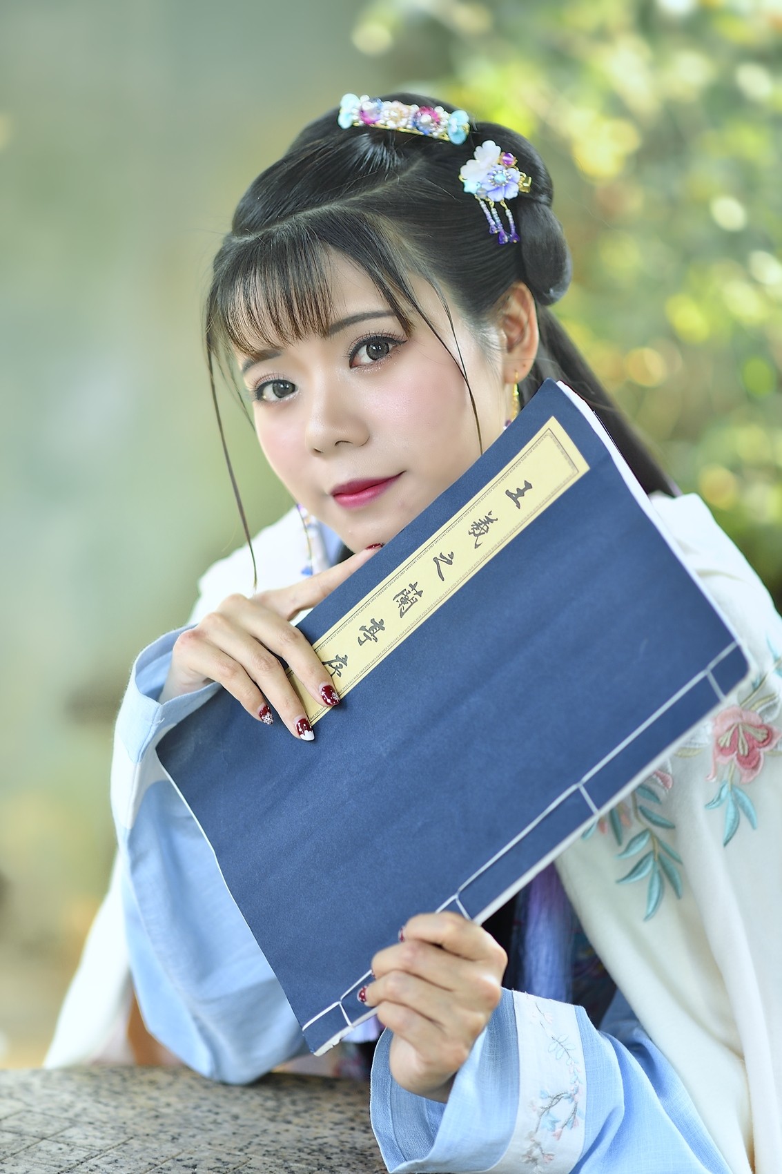 【冬晓春梦】——燕子