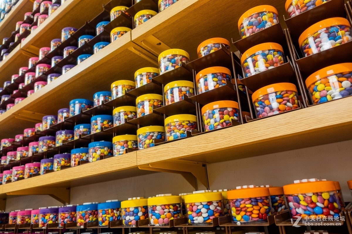 【中华商业第一街】-BY警卫员