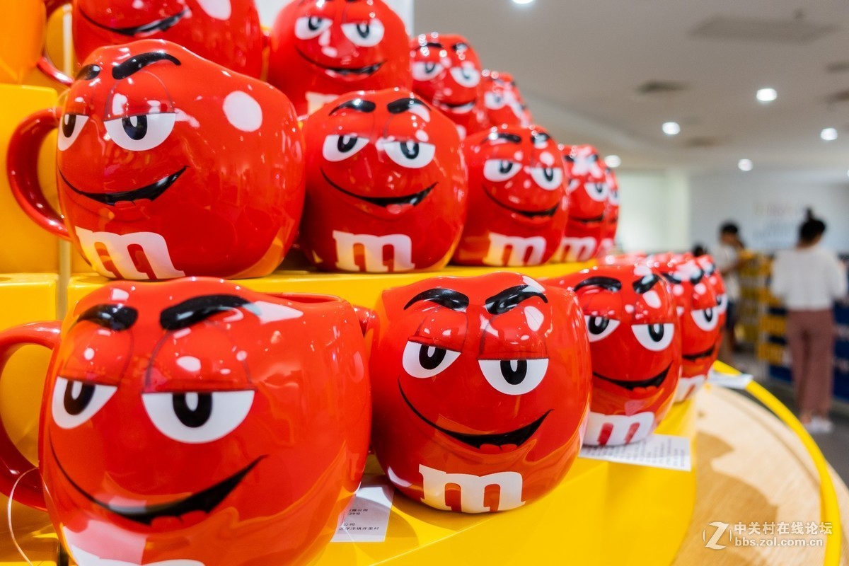 【中华商业第一街】-BY警卫员