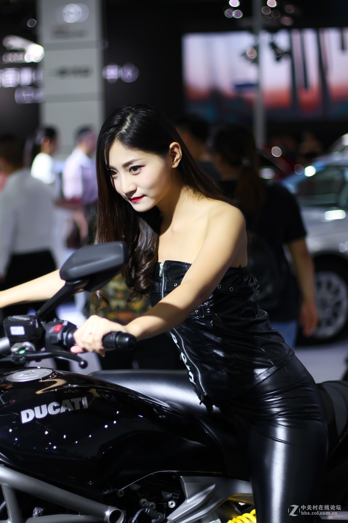 齐鲁秋季车展拍车模