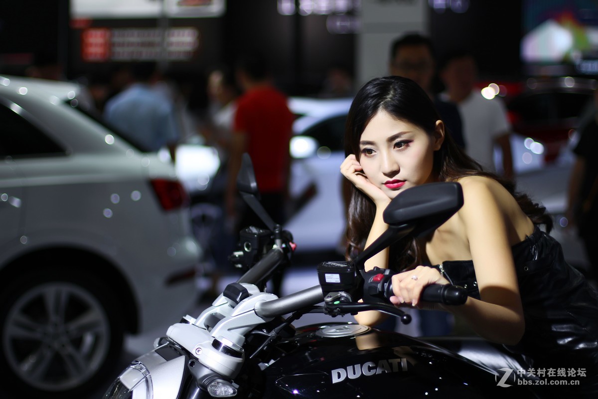 齐鲁秋季车展拍车模