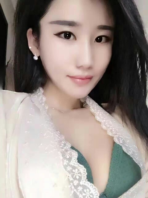 超级无敌大美女