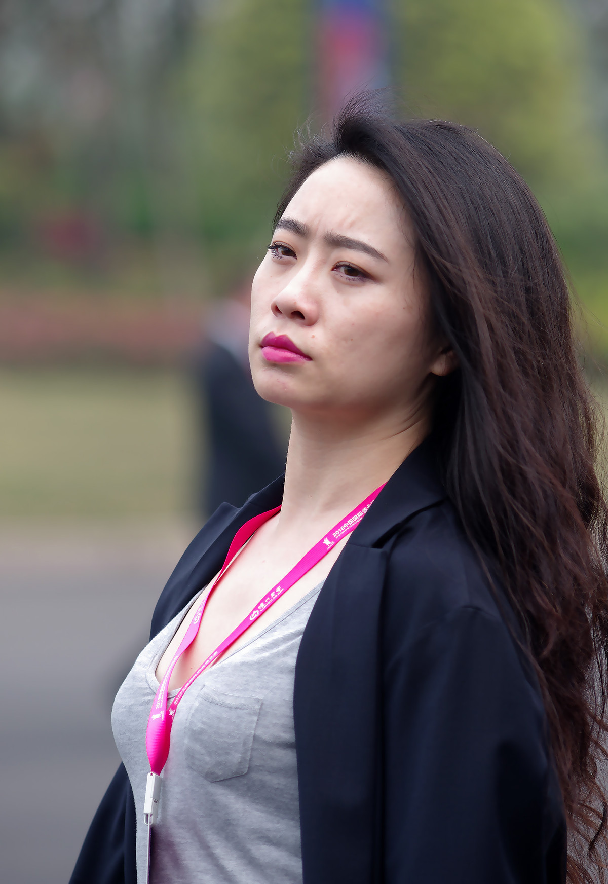 泸州国际酒博会上美女与美酒