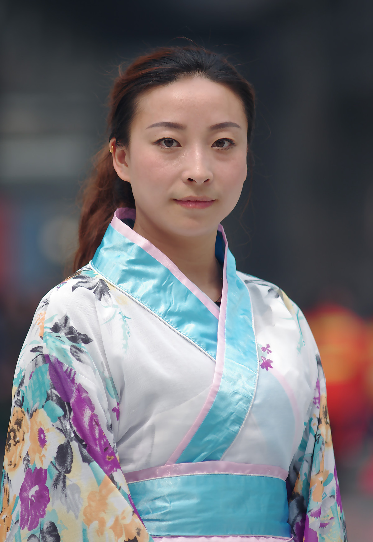 泸州国际酒博会上美女与美酒