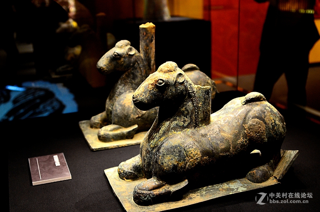 南昌海昏侯墓出土文物展品部分