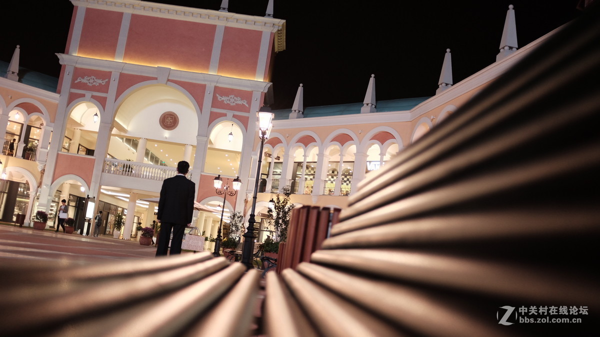 万圣节，夜拍上海佛罗伦萨小镇，这下有主题了吧~