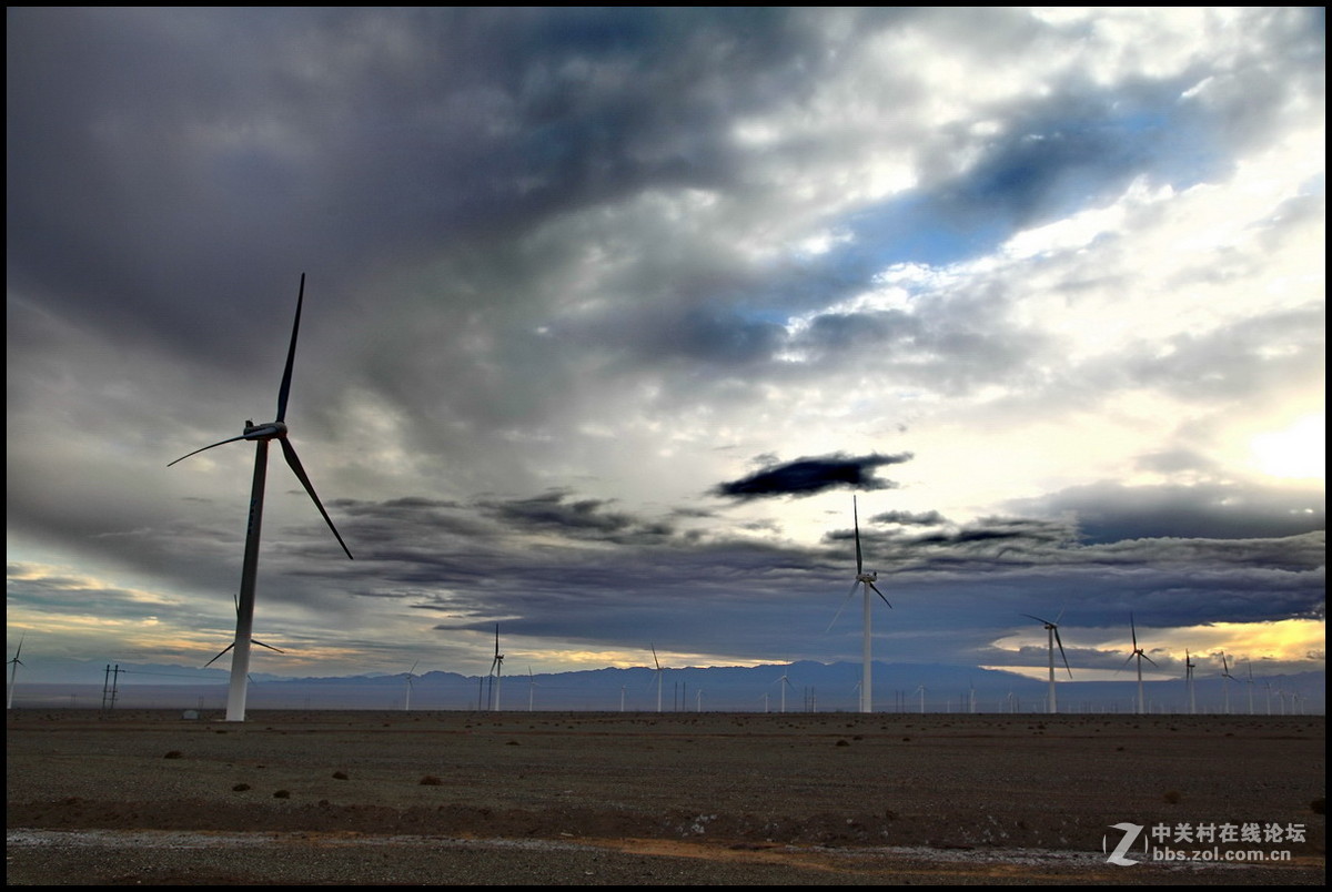 鸣沙山与莫高窟及敦煌沿途风光