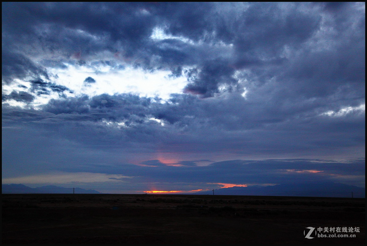 鸣沙山与莫高窟及敦煌沿途风光