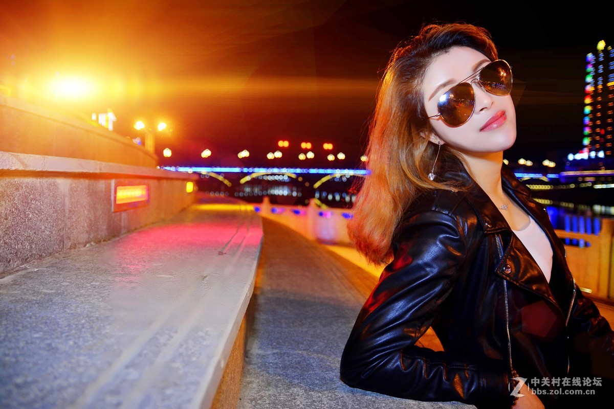 发几张夜景人像，想入次头的可做参考。