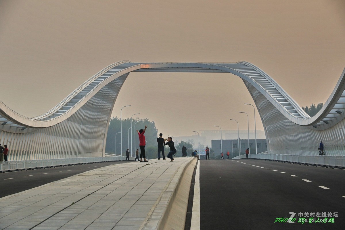 北京京郊‘小鸟巢’掠影