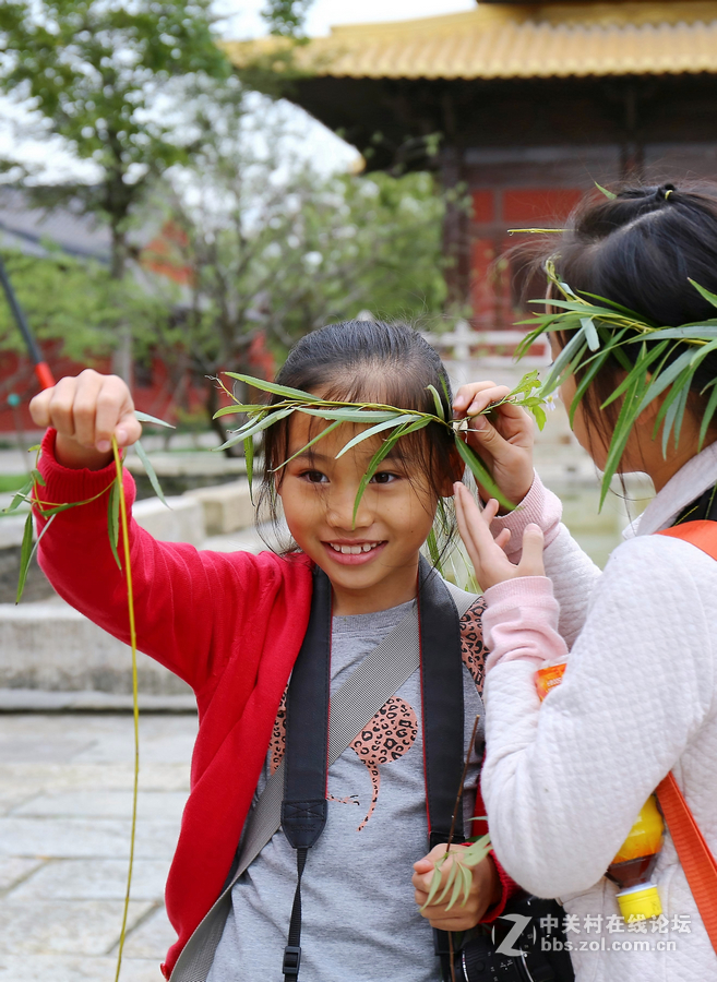 中山学校摄影班同学松冮活动