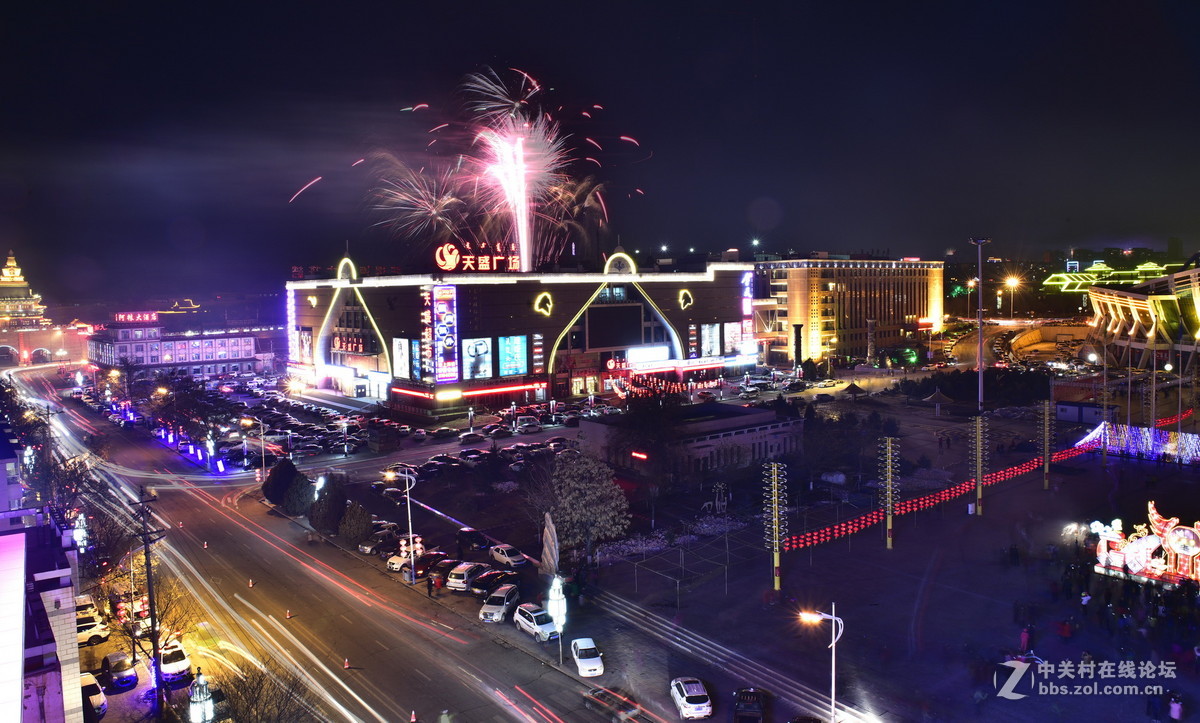 火树银花不夜天-内蒙古阿拉善盟巴彦浩特元宵之夜