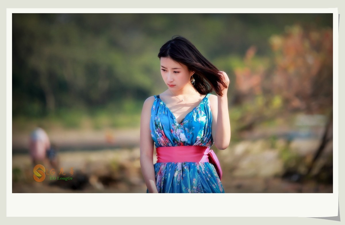#佳能月赛-冬日精彩#漓江河畔美少女