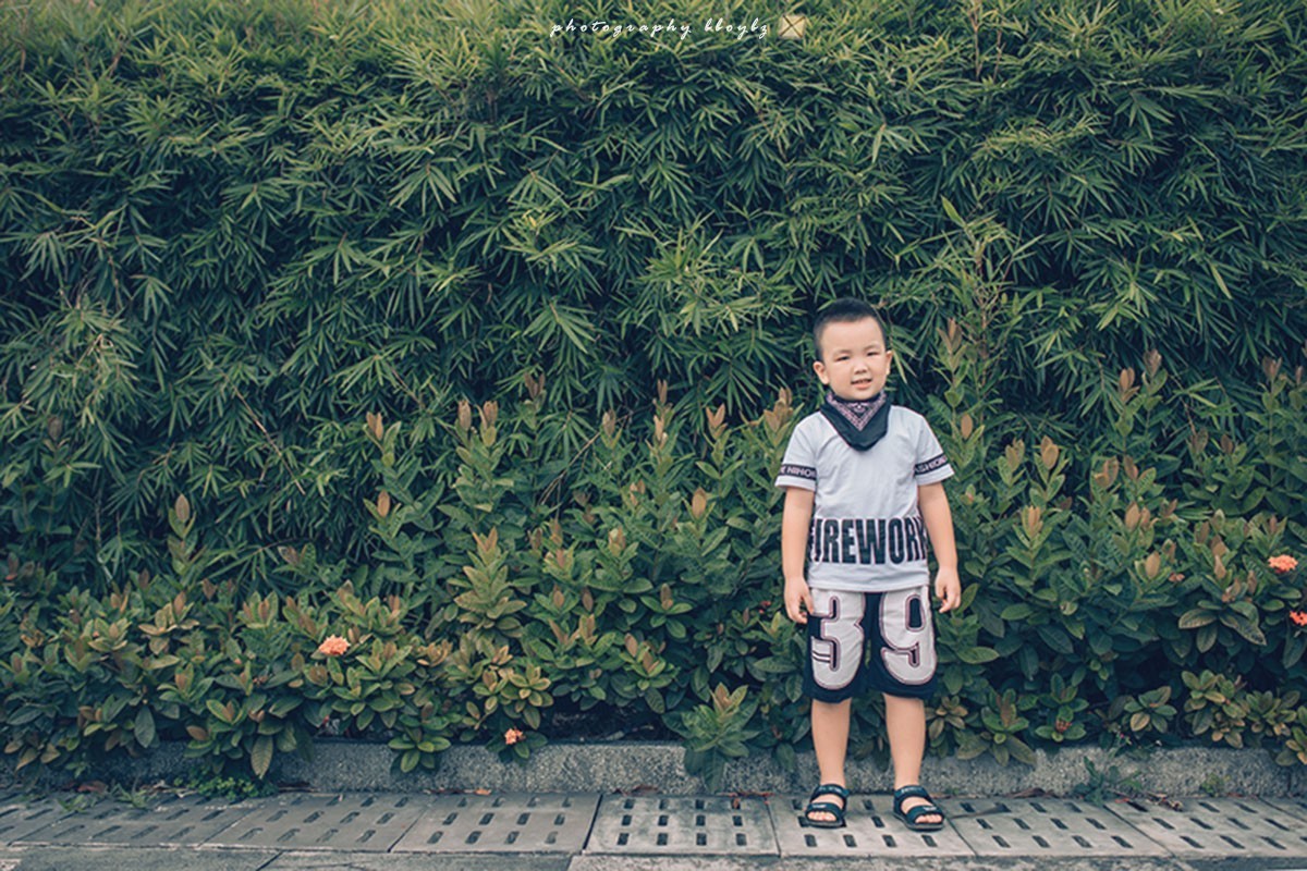 小侄子的暑假。