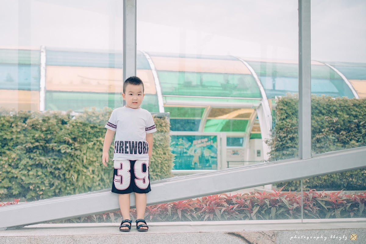 小侄子的暑假。