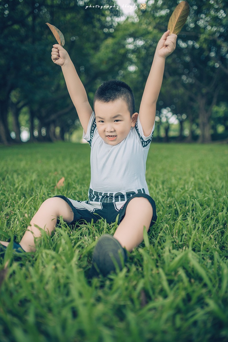 小侄子的暑假。