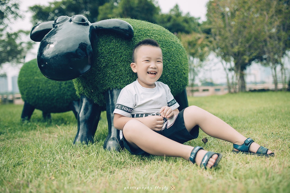 小侄子的暑假。