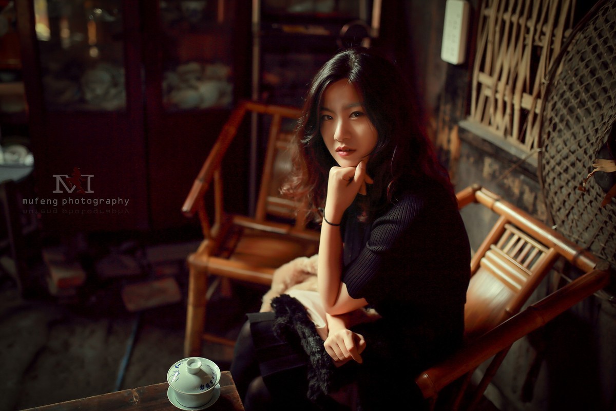 冬日，暖阳，美女，老茶馆