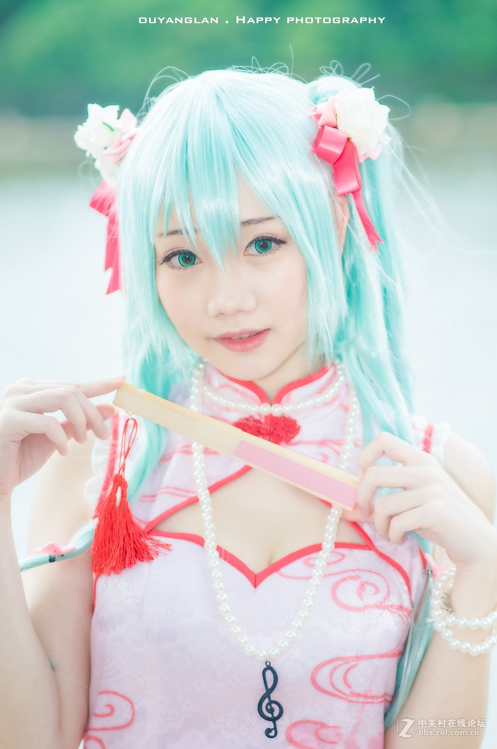 初物语漫展的妹子之一