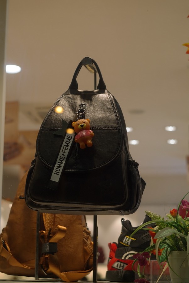 老机之夜拍皮具