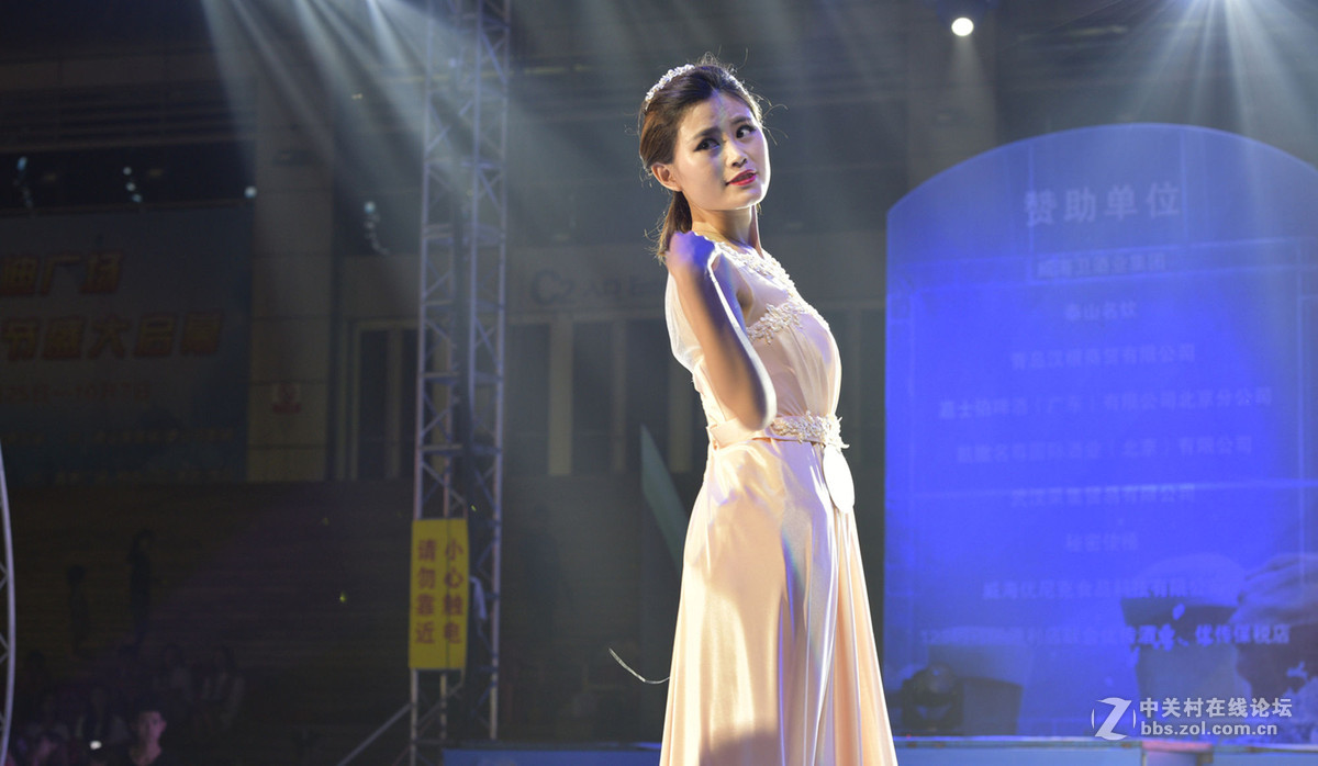 尼康d810+小竹炮试拍模特14p