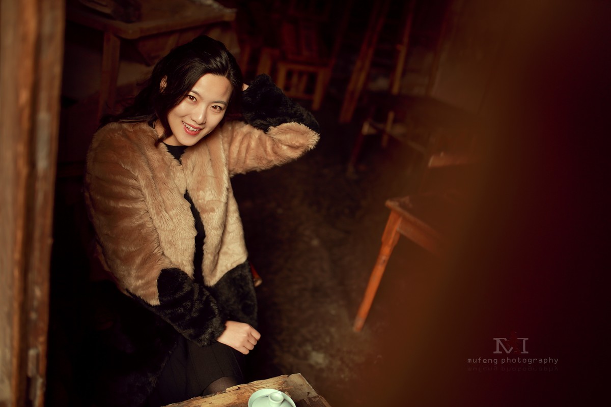 冬日，暖阳，美女，老茶馆