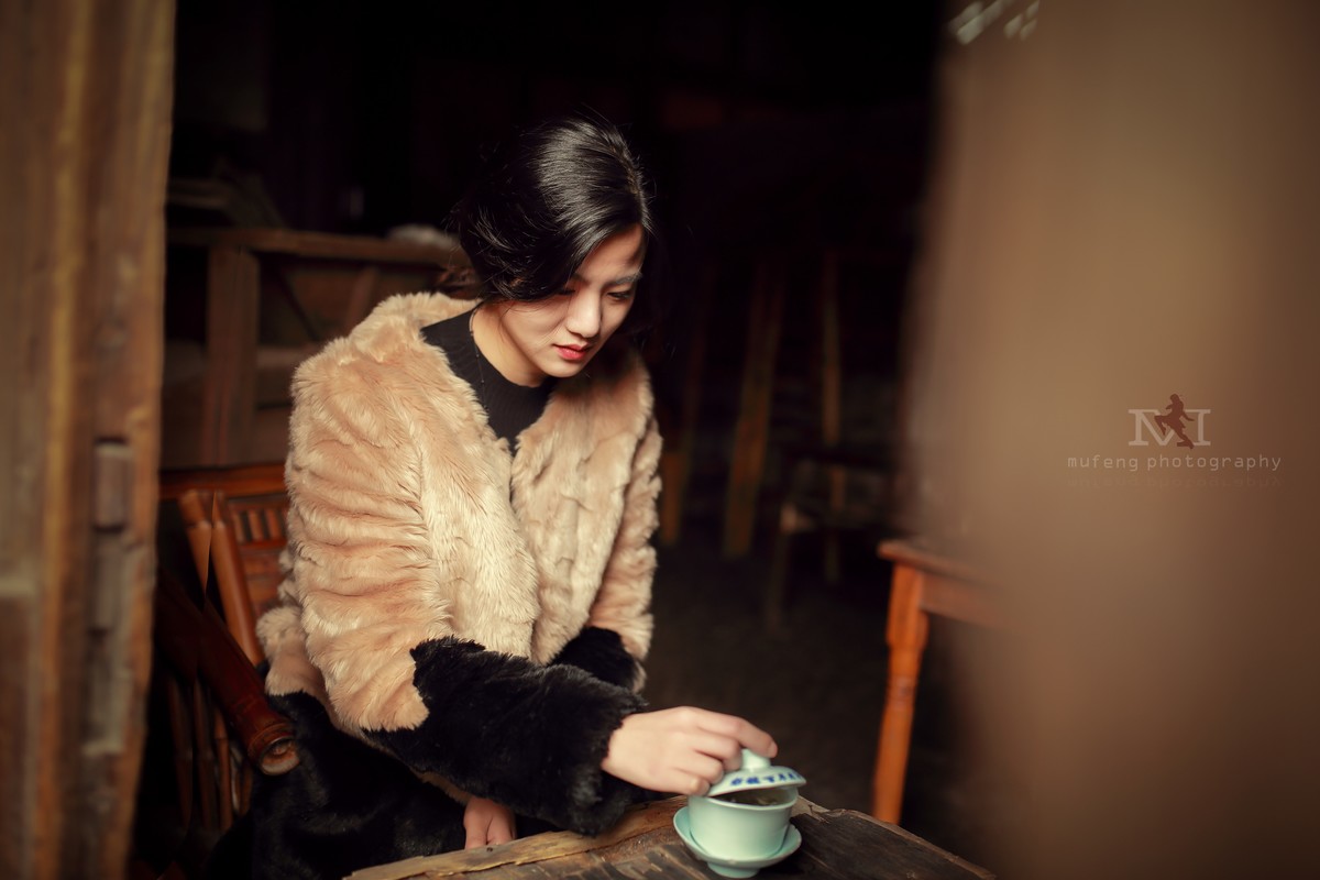 冬日，暖阳，美女，老茶馆