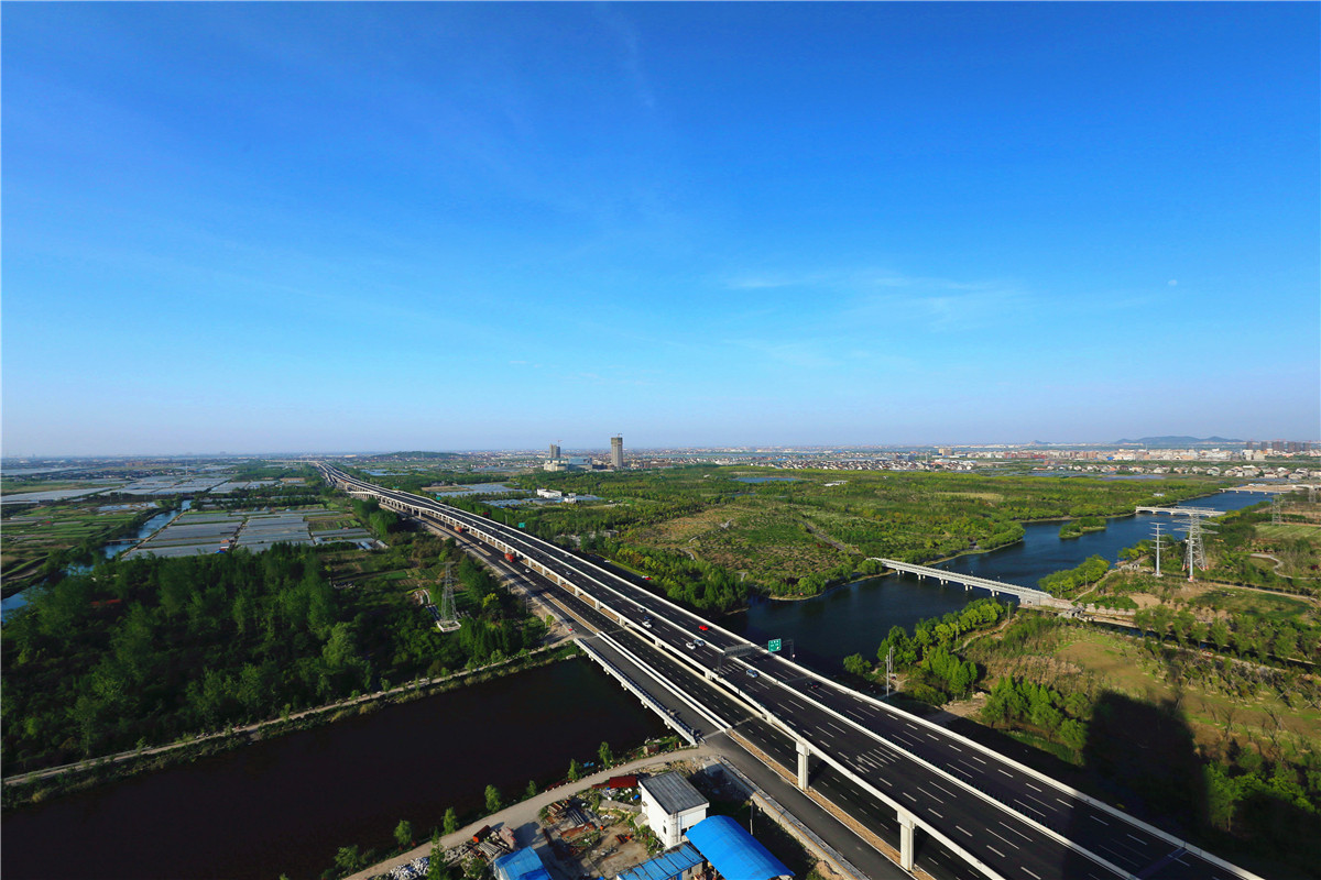 美丽高架桥幸福胜陆公路