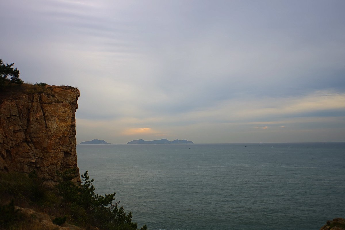 石槽村的秋天的早晨和日出