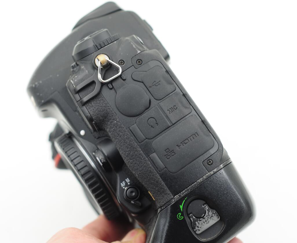 原价五万多的尼康D4终极单反现价仅9800元