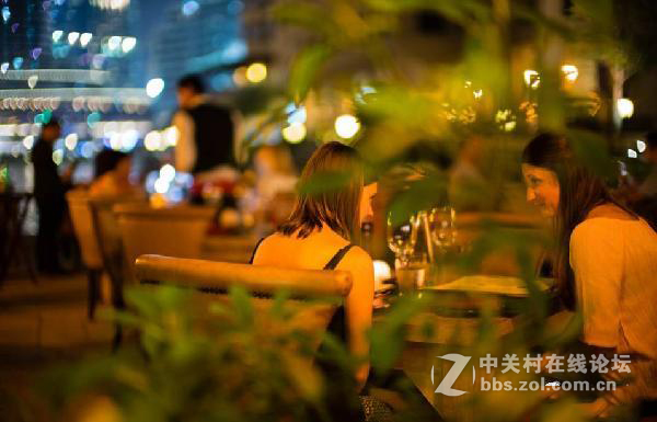 情迷大光圈：为什么徕卡的大光圈镜头这么贵