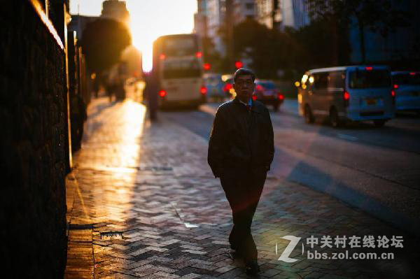 情迷大光圈：为什么徕卡的大光圈镜头这么贵